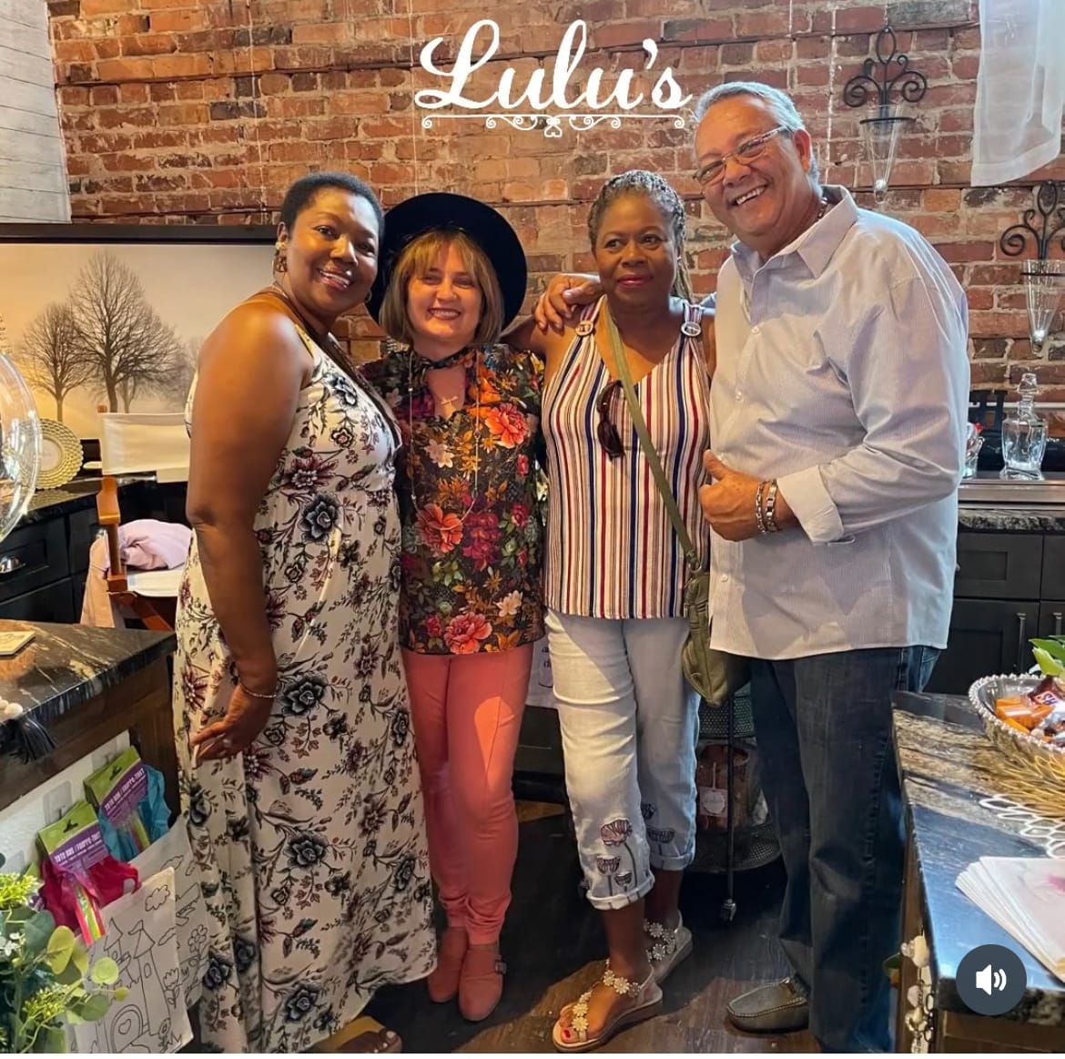 Amigos de Lulu's Craft Creation