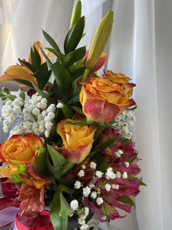 Unique and Vibrant Bouquets for you