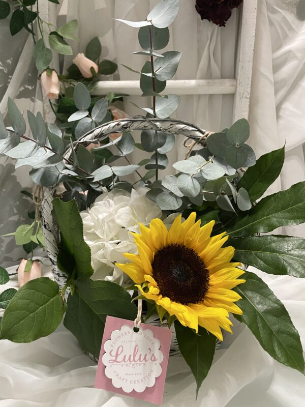 Fresh Flower Floral Arrangement Basket
