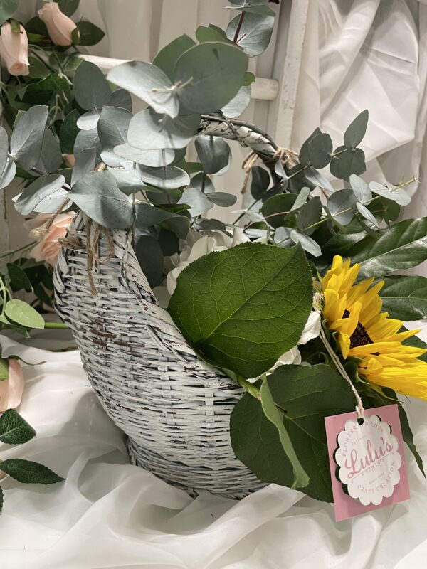 Fresh Flower Floral Arrangement Basket - Image 4