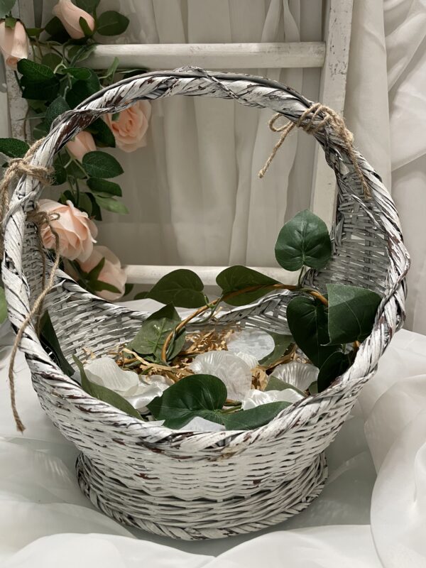 Fresh Flower Floral Arrangement Basket - Image 6