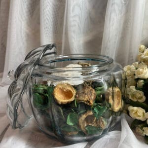 Glass Pumpkin Vase – Elegant Fall Decor for Floral Arrangements