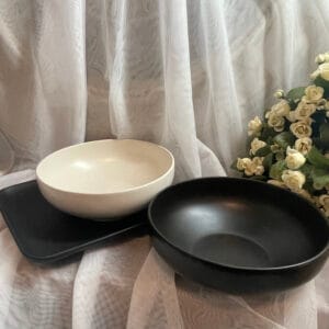 Couple Ceramic Bowl Set with Tray – Black & White Design for Shared Moments