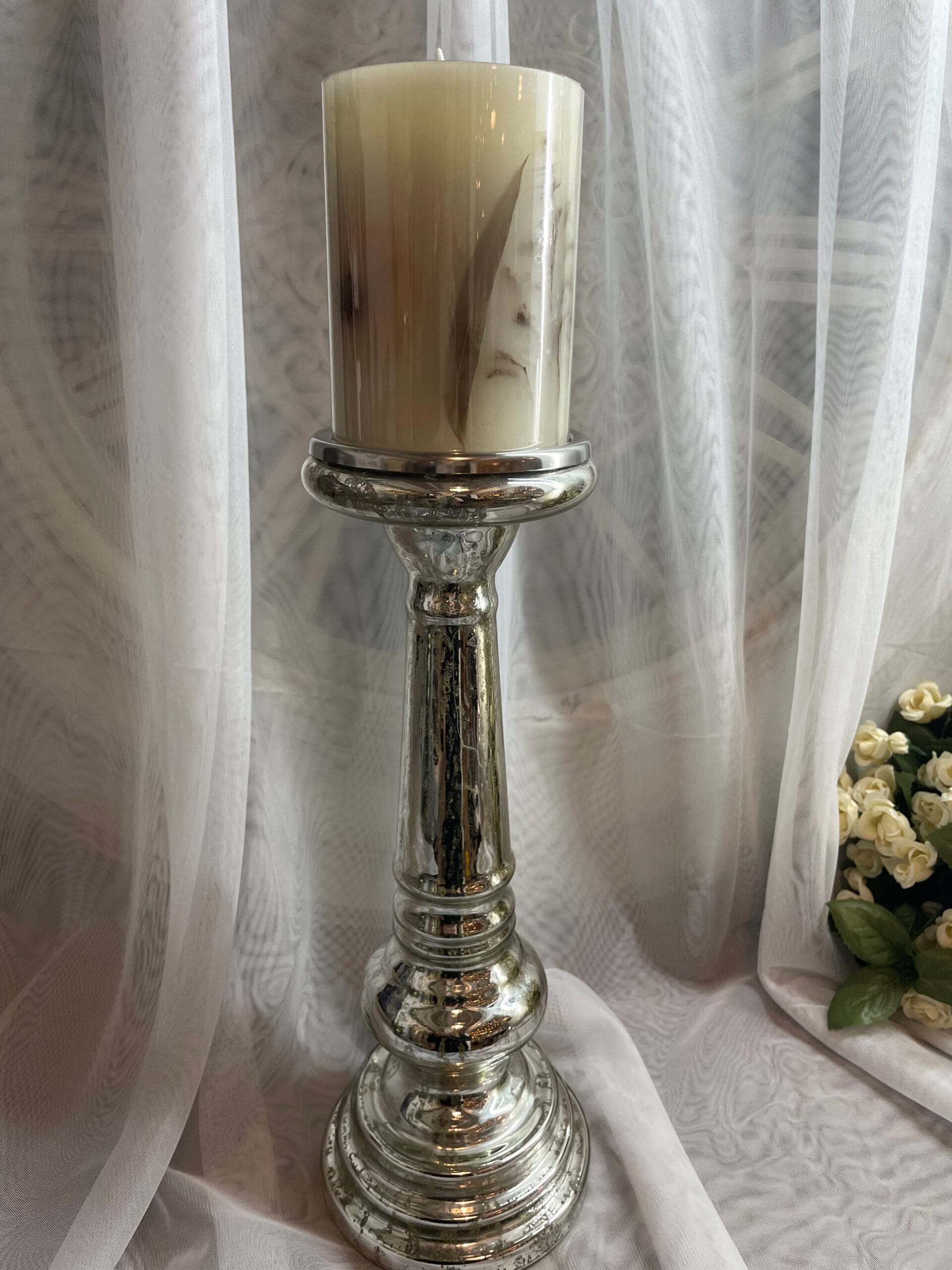 Glass Pedestal Candle Holder – Elegant Base for Statement Candles - Image 9